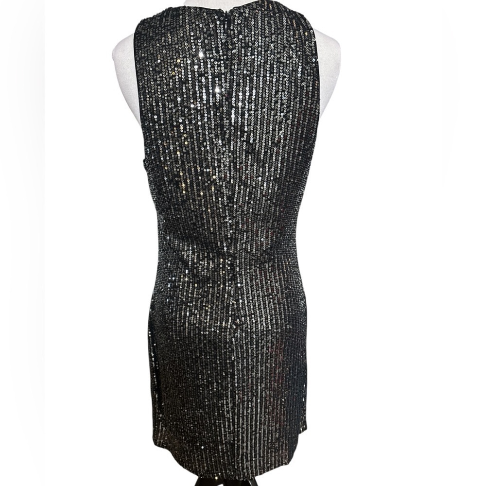 Elegant Black Sequin Dress - Picture 2 of 2